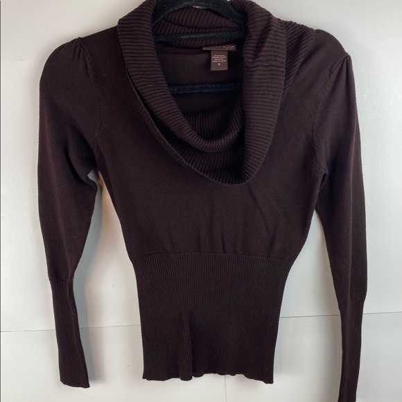 Women’s Hooked Up by IoT juniors cowl neck sweater - Picture 2 of 8